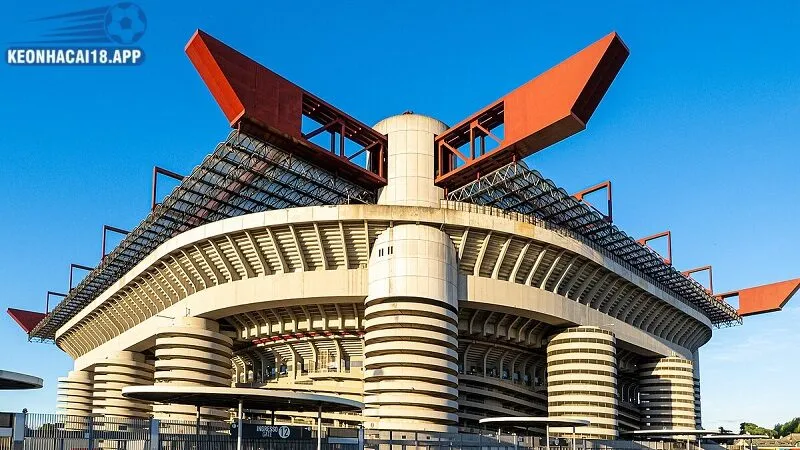 Thánh địa San Siro là một trong những biểu tượng của Inter Milan
